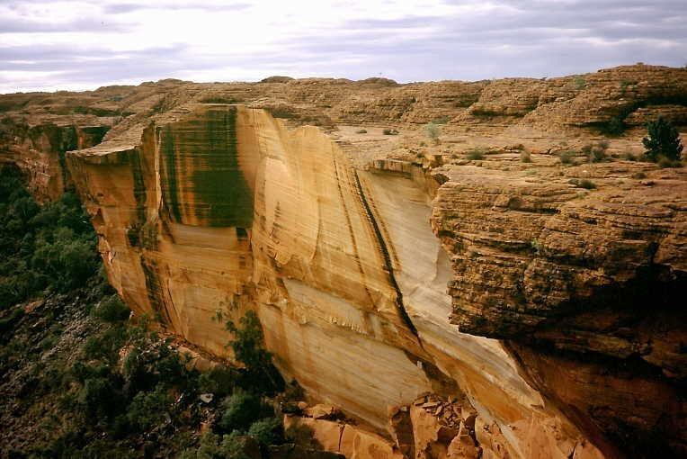 0158KM 71436 26MAR03 Australien Kings Canyon Northern Territories.jpg